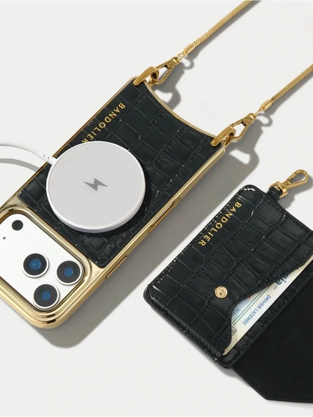 Bandolier Remi Chain Magnet Iphone Case - Picture 2 of 4